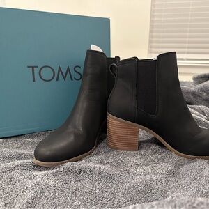 TOMS Black Leather Heel Boots